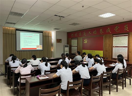 万搏网页版登录入口-万搏（中国）
组织参加疫情常态化下建筑万搏网页版登录入口-万搏（中国）经营管理风险管控培训